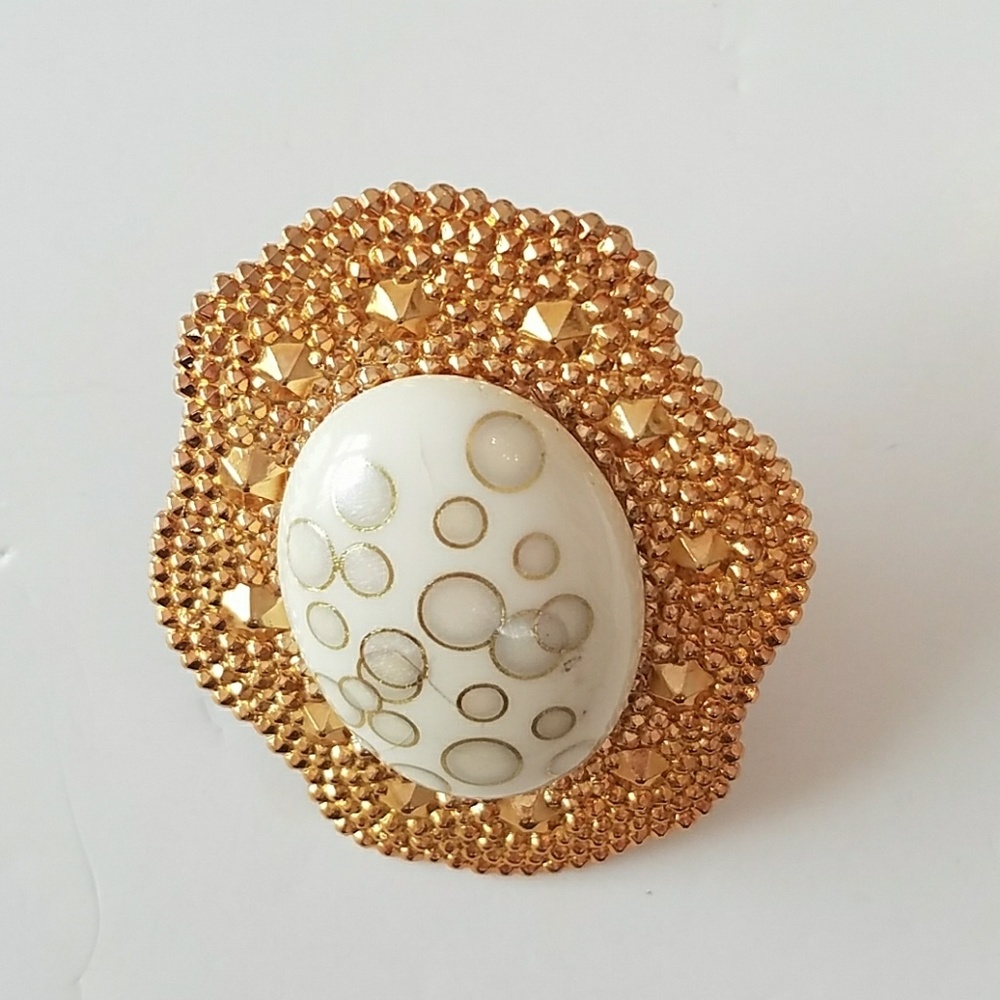 GASOLINE GLAMOUR bubbles cab RING - Picture 2 of 5